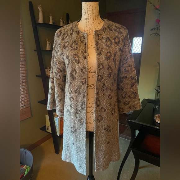 NWT Cupcakes and Cashmere Klein Cardigan Sweater-Tonal gray leopard - Picture 1 of 12